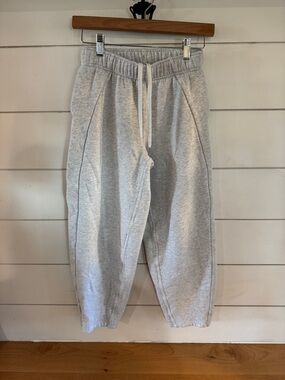 Lululemon Scuba Mid-Rise Barrel-Leg Pant 7/8 Length